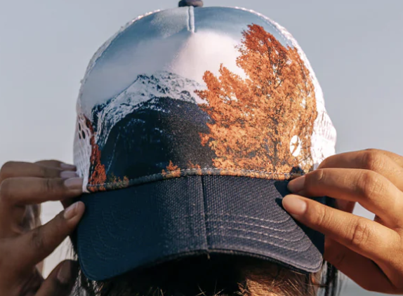 Oiselle OISELLE Runner Trucker Hat Silverthorne Mountains